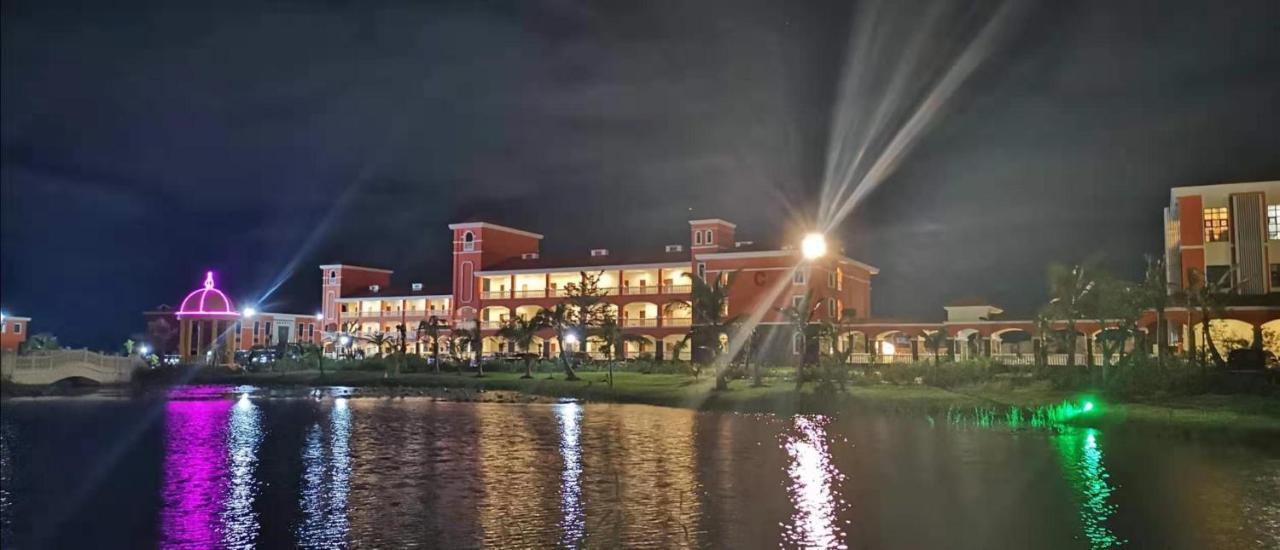 Golden Peacock Resort Hotel Beira Exteriér fotografie